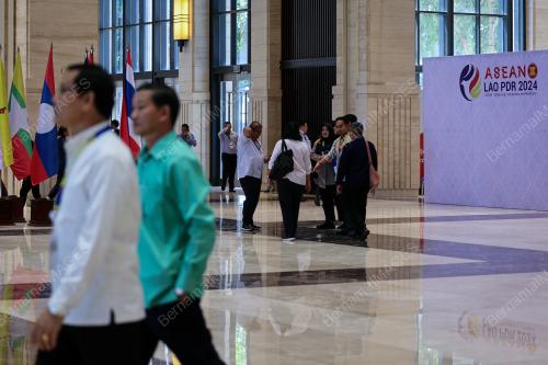PERSIAPAN SIDANG KEMUNCAK ASEAN
