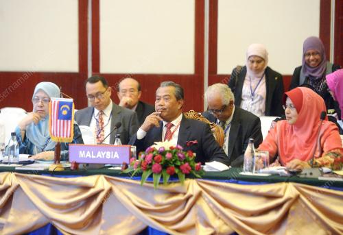 LAO10_11092014_MEETING_8th_ASED