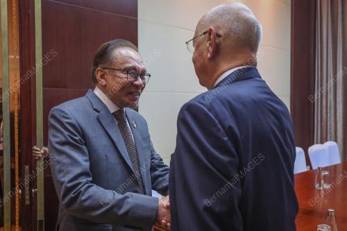 DATUK SERI ANWAR IBRAHIM