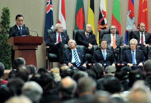 LAO13_05112012_ASEM_9
