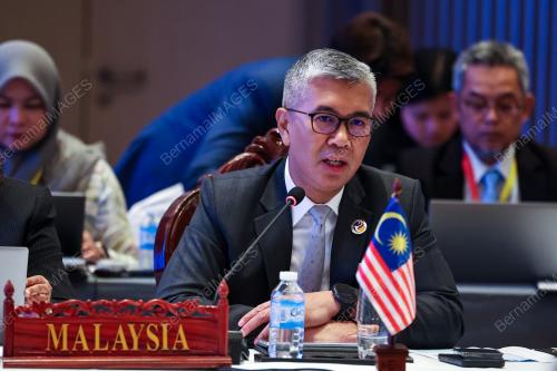 TENGKU DATUK SERI ZAFRUL ABDUL AZIZ