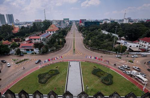 TUGU PERINGATAN PATUXAY