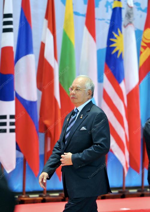 LAO15_05112012_ASEM_9