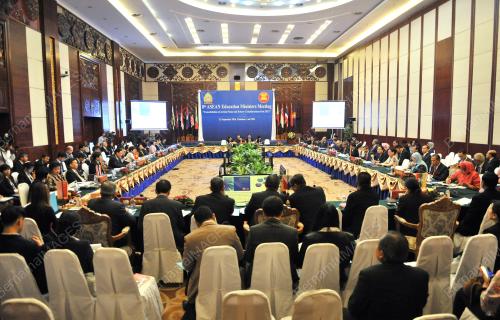 LAO15_11092014_MEETING_8th_ASED