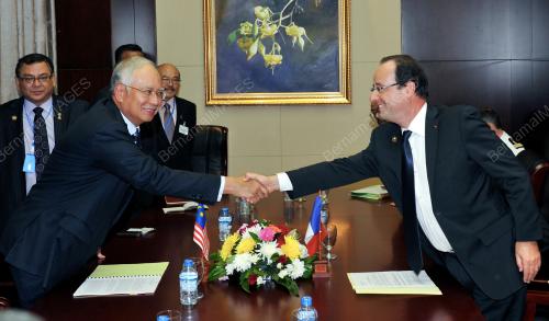 LAO16_05112012_ASEM_9