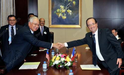 LAO17_05112012_ASEM_9