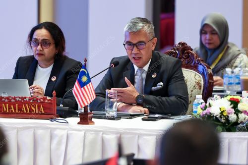 TENGKU DATUK SERI ZAFRUL ABDUL AZIZ