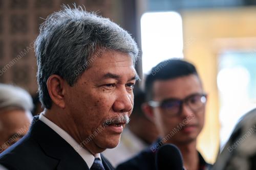 DATUK SERI MOHAMAD HASAN