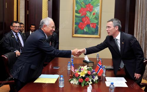 LAO19_05112012_ASEM_9