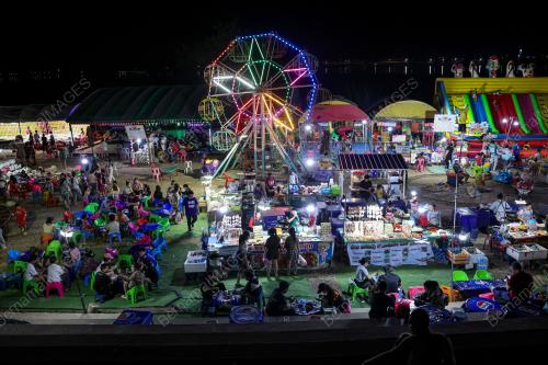 PASAR MALAM VIENTIANE