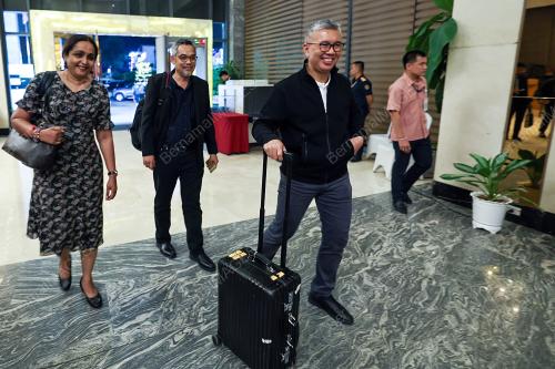 TENGKU DATUK SERI ZAFRUL ABDUL AZIZ
