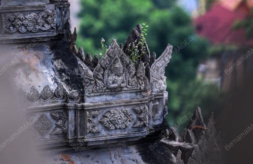 TUGU PERINGATAN PATUXAY