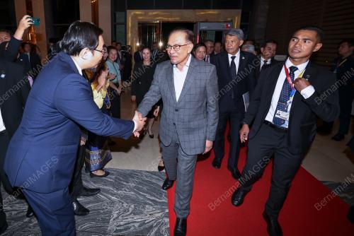 DATUK SERI ANWAR IBRAHIM