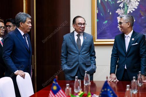 DATUK SERI ANWAR IBRAHIM