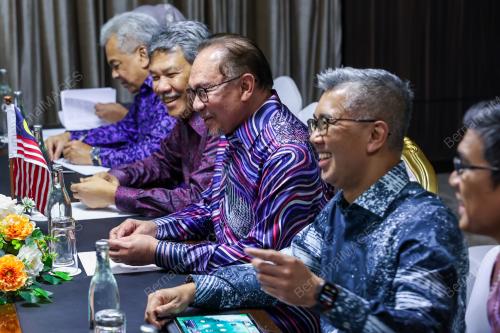 DATUK SERI ANWAR IBRAHIM