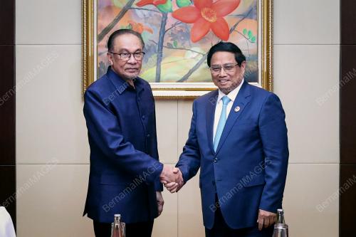 DATUK SERI ANWAR IBRAHIM