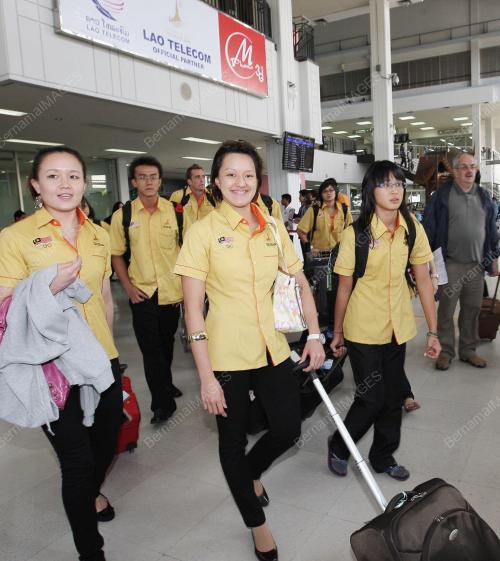 LAOS02_051209_ARRIVE