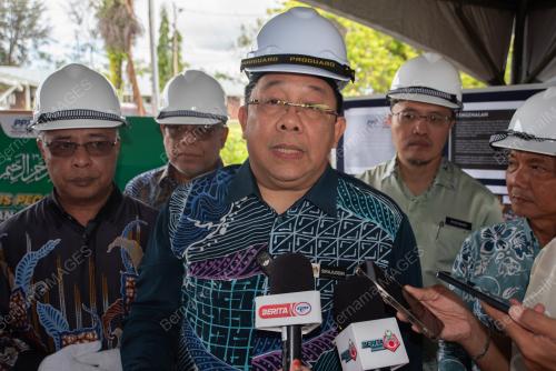 DATUK DR SIRAJUDDIN SUHAIMEE