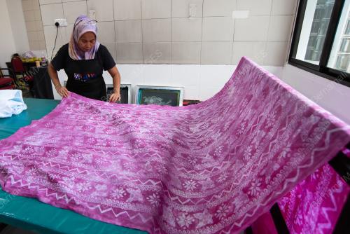 KRAF BATIK LINUT