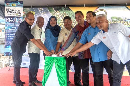 JKR LABUAN - PENYERAHAN PROJEK SIAP