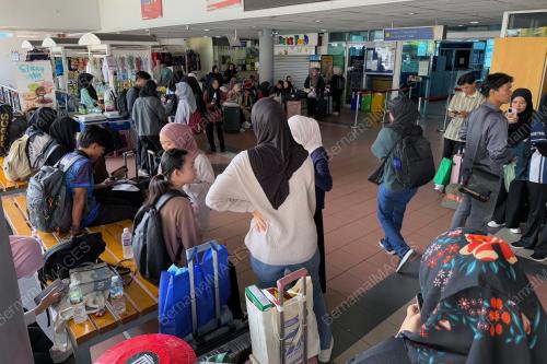 TERMINAL FERI DAN BOT LAJU SESAK