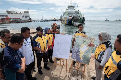 PELAN MENAIKTARAF JETI TERMINAL FERI LABUAN