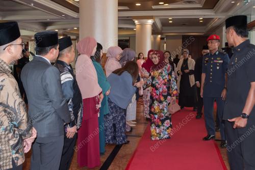 RAJA ZARITH SOFIAH