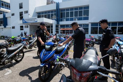 SUPT MOHD HAMIZI HALIM