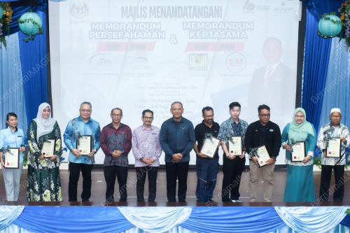 DATUK ROSPIAGOS TAHA