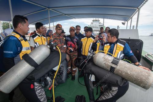 PELAN MENAIKTARAF JETI TERMINAL FERI LABUAN