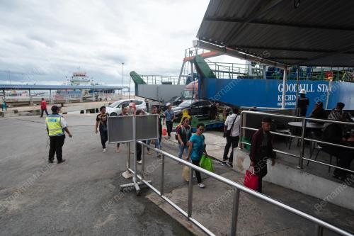 TERMINAL FERRY RORO