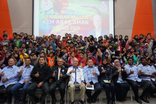 TAN SRI LEE LAM THYE