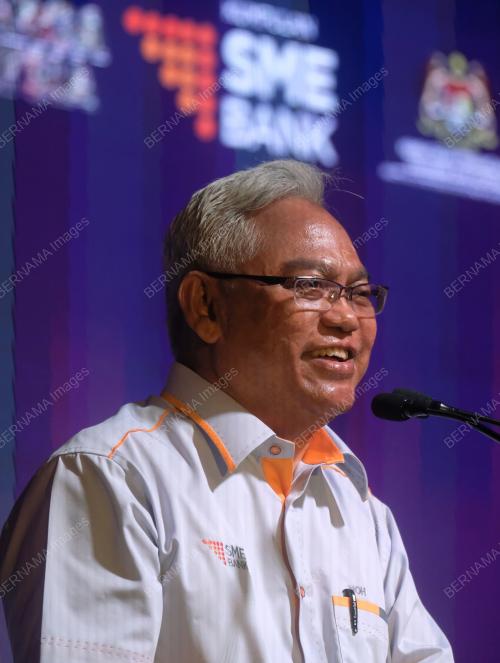 TAN SRI NOH OMAR