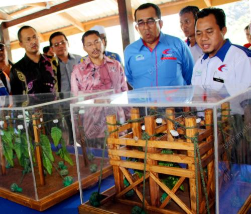 JOHARI BAHAROM