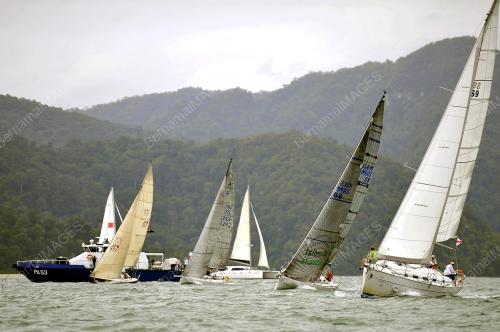 LGK01_10012012_REGATTA