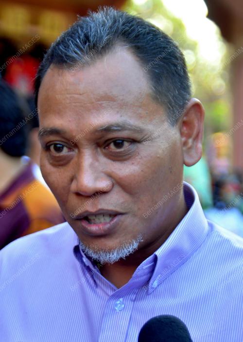 LGK01_10012014_PENGARAH