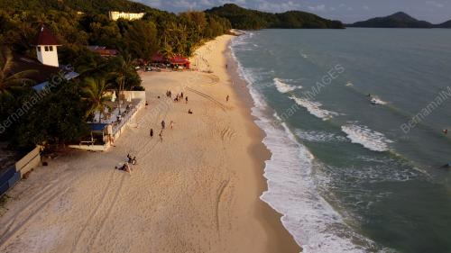 LANGKAWI SURF COMMUNITY