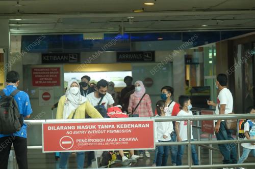 GELEMBUNG PELANCONGAN ANTARABANGSA