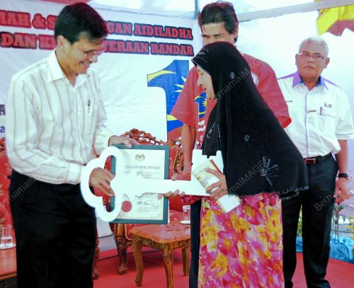 RAJA NONG CHIK RAJA ZAINAL ABIDIN