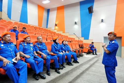 LGK01_17022019_AHMAD_SHAHFIKRI