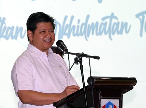 DATUK DR FADHLULLAH SUHAIMI ABDUL MALEK