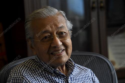 TUN MAHATHIR MOHAMAD
