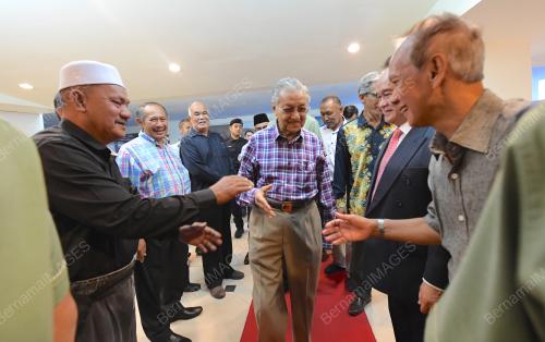 LGK01_21102018_PM-PEMANDU_TEKSI_BN201810191463