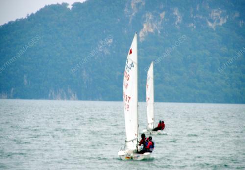 KEJOHANAN PERAHU LAYAR DUNIA