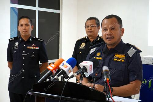 MOHD ZAWAWI ABDULLAH