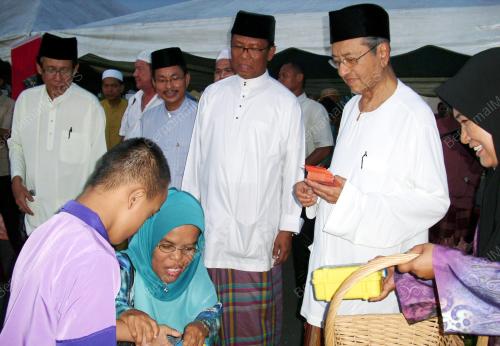 TUN DR MAHATHIR MOHAMAD