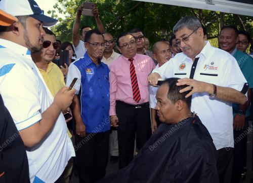 LGK01_24022016_CUKUR_KEPALA