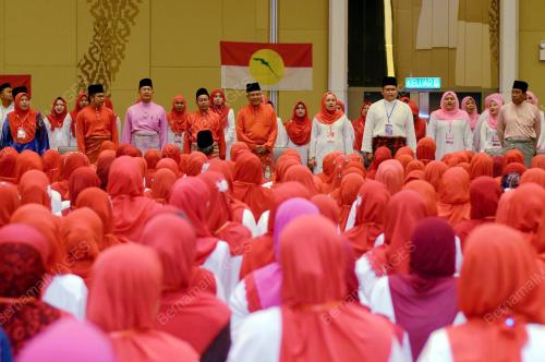 LGK01_26082016_UMNO