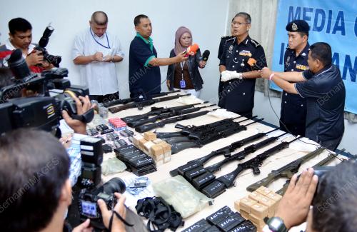 LGK01_26092014_SIDANG_MEDIA