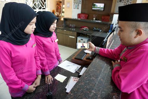 HOTEL ADYA